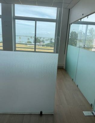 Arrenda-se escritório no edifício jat