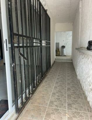 Arrenda-se edifício comercial recém construído no bairro Chiango