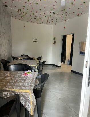 Arrenda-se edifício comercial recém construído no bairro Chiango