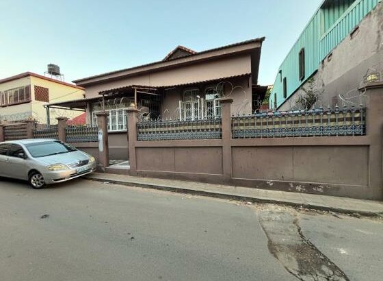 VENDE-SE VIVENDA T3 NO BAIRRO CENTRAL