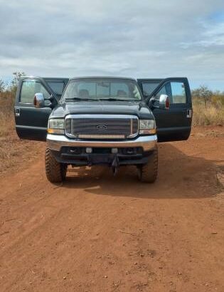 Ford F-350 Super Duty Automática