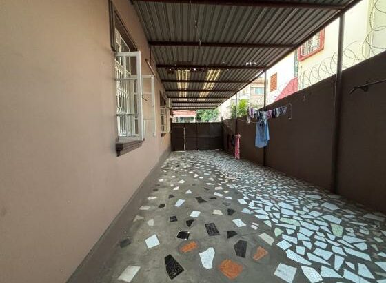 VENDE-SE VIVENDA T3 NO BAIRRO CENTRAL