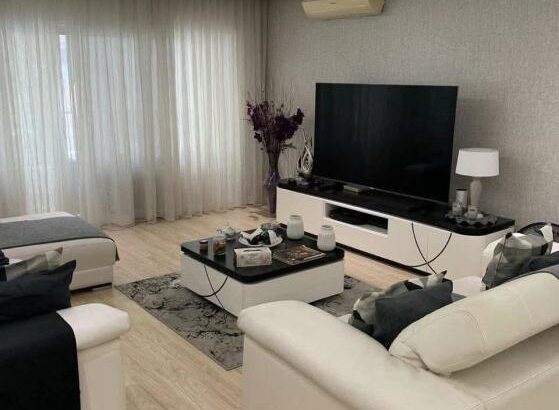 Arrenda-se um apartamento tipo 3 mobilado no condomínio the palm na Sommerschield 2 na Av.  Julius Nyerere
