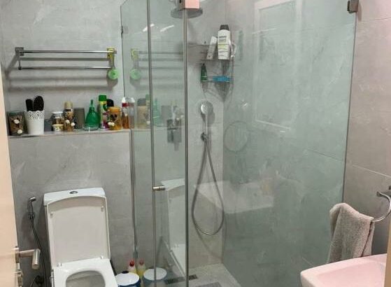 Arrenda-se um apartamento tipo 3 mobilado no condomínio the palm na Sommerschield 2 na Av.  Julius Nyerere