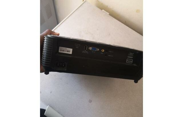 Projetor Optoma S336 DLP 4000 Lúmens para qualquer tipo de ambiente