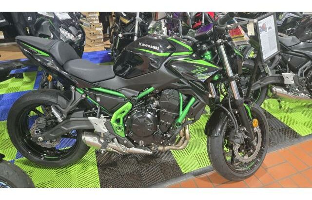 New/Used,Piaggio,Yamaha,Ducati,supersport,sportbike motorcycle ETC