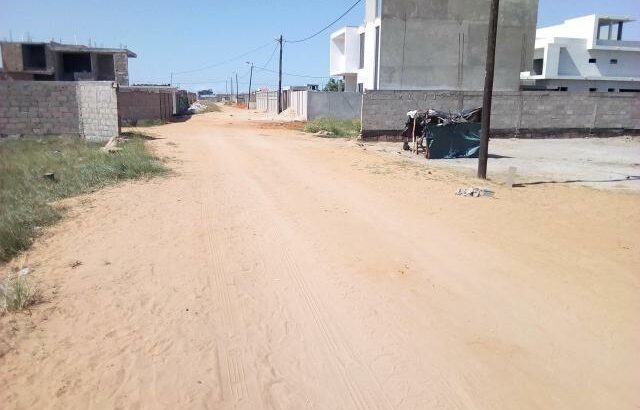 Zona VIP Costa do Sol: Terreno 20/40 Trespasse