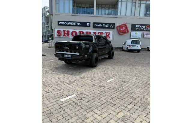 Ford Ranger Wildtrack comprada n agente
