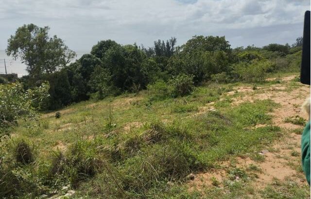 4 Terrenos a venda na Katembe-Chali (Praia) parcelados