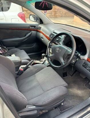 vende se carro a 160 mil