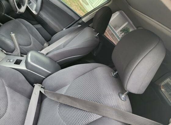 Toyota RAV4 2010 com Sunroof