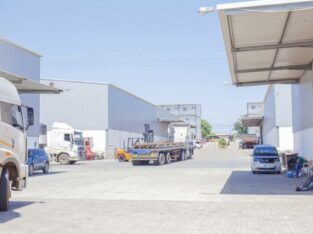 Arrendamento de Armazem 2000m^2 | EN1