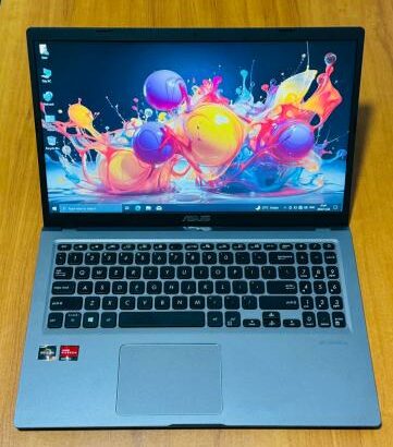 ASUS Vivobook 15 AMD Ryzen 3 3250U 15.6” 8GB RAM 256GB SSS Radeon Graphics 2GB