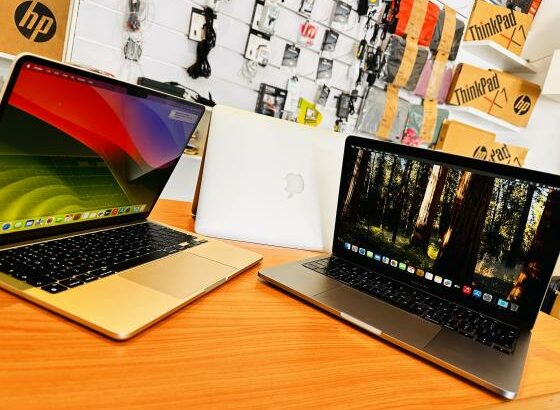 Atenção à Promoção de MacBooks IOS 4A Apple MacBook Air 2022 M2 Semi Novo SHIP M2,8GB Ram 256 GB SSD Display :⁠13.6”,Retina,Resolution: (2560×1440),Ba