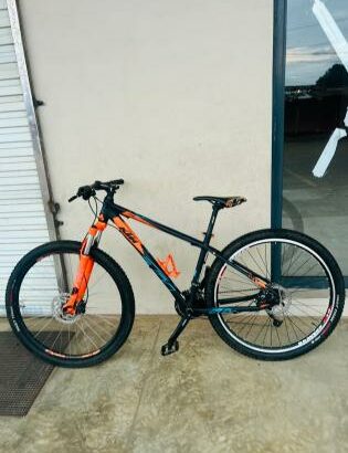 Bicicleta Profissional KMT Ultra Fun 29”