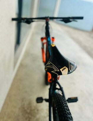 Bicicleta Profissional KMT Ultra Fun 29”