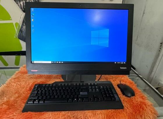 Lenovo All in One ThinkCentre M900Z I5 6th 24” 500gb 8GB