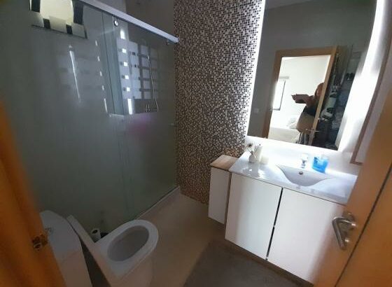 CASA NO CONDOMÍNIO BELA VISTA T4 NA SOMMERSCHILD 2 PARA ARRENDAR