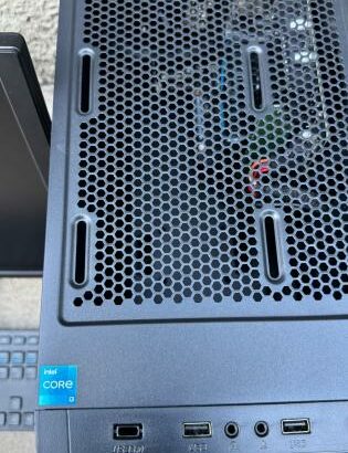 Desktop i3 12th 8GB RAM 256GB SSD Nvidia GeForce GT 710 2GB Monitor 24”