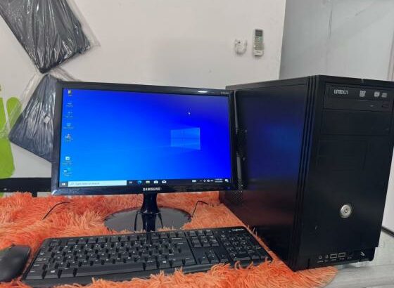 Desktop i3 4th 500GB 4GB Minitor 19”