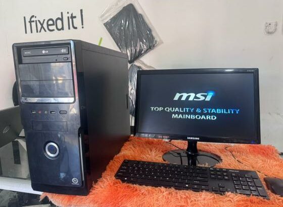 Desktop i5 3th 500GB 4GB RAM Monitor 19”