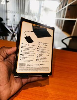 Disco Externo Seagate 500GB em promoção até as 12 Horas paga 2.300.00 estou na Cidade