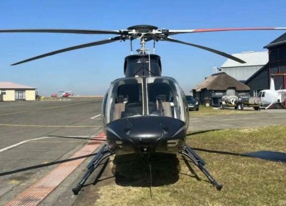 Helicóptero Bell 406 2006