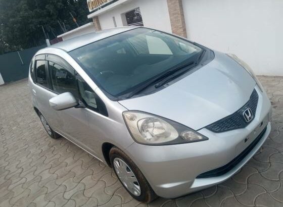 Honda Fit 1.3 Recém importado