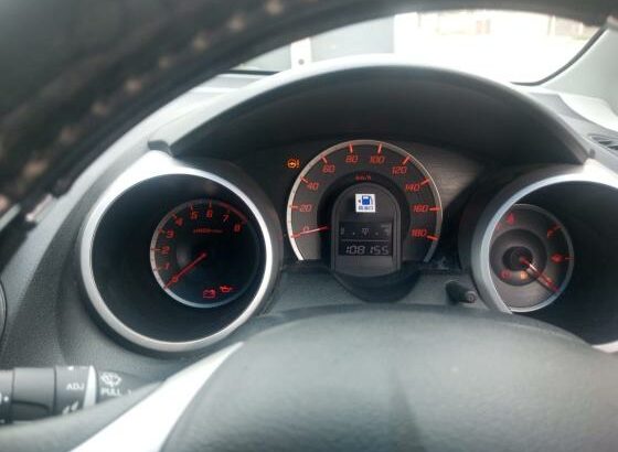 Honda Fit 1.3 Recém importado