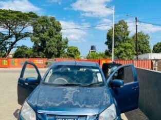 Isuzu DTeQ SmartCab 2.5 Manual 4X4