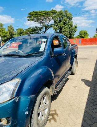 Isuzu DTeQ SmartCab 2.5 Manual 4X4