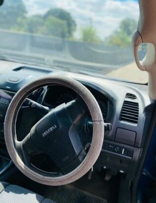 Isuzu DTeQ SmartCab 2.5 Manual 4X4