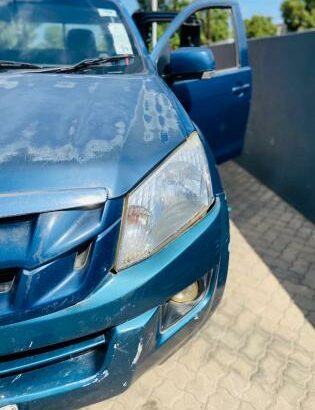 Isuzu DTeQ SmartCab 2.5 Manual 4X4