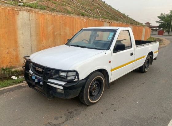 Isuzu KB 2.5 Diesel Manual