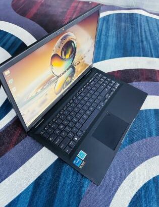 Lap Top  em Promoção 12th Gen  Edição 2025 Moderno & Exclusivo  ASUS ExpertBook B150 Notebook PC,12th Generation,intel Core I5-1235U ,8GB DDR5 SDRAM,5