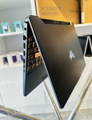 Lap Top Gamer,Asus TUF GAMING F15 FX506HF,Intel core I5-11400H 2.70 GHZ (12 CPUS ),16 GB DDR4 SDRAM,512 GB SSD NVMe,Display1:UHD Graphics Display2:Nvi
