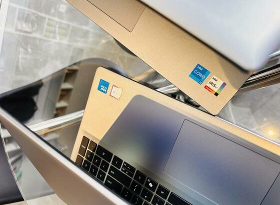 Lap Tops Dell Vostro em promoção super confiáveis , executivos & de Alta potência é só pedir que nós trazemos  6A Dell Vostro 16 5630,13th Gen Intel C