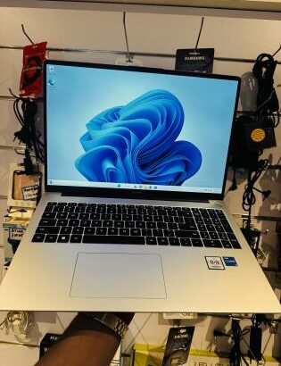 🎁LapTop Huawei MateBook Metálico e Executivo em Promoção ✨i5 12th Gen * ✨512 GB SSD & 8GB DDR5 SDRAM* ✨*12th Gen Intel(R) Core(TM) i5-12450H CPUs @ 3