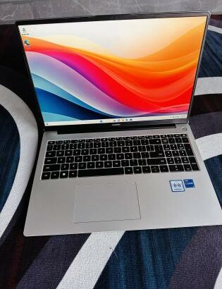 🎁LapTop Huawei MateBook Metálico e Executivo em Promoção ✨i5 12th Gen * ✨512 GB SSD & 8GB DDR5 SDRAM* ✨*12th Gen Intel(R) Core(TM) i5-12450H CPUs @ 3