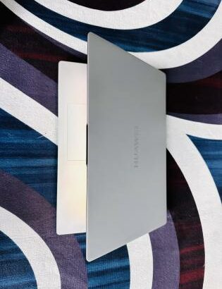 🎁LapTop Huawei MateBook Metálico e Executivo em Promoção ✨i5 12th Gen * ✨512 GB SSD & 8GB DDR5 SDRAM* ✨*12th Gen Intel(R) Core(TM) i5-12450H CPUs @ 3