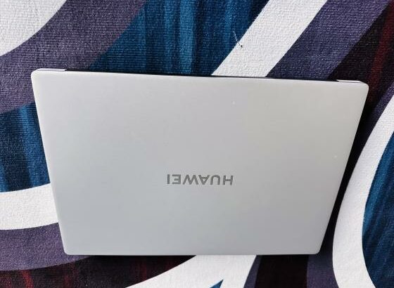 🎁LapTop Huawei MateBook Metálico e Executivo em Promoção ✨i5 12th Gen * ✨512 GB SSD & 8GB DDR5 SDRAM* ✨*12th Gen Intel(R) Core(TM) i5-12450H CPUs @ 3