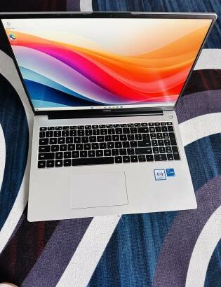 🎁LapTop Huawei MateBook Metálico e Executivo em Promoção ✨i5 12th Gen * ✨512 GB SSD & 8GB DDR5 SDRAM* ✨*12th Gen Intel(R) Core(TM) i5-12450H CPUs @ 3