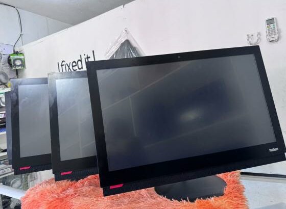 Lenovo All in One ThinkCentre M910Z i5 6th 8GB RAM 256GB SSD 23.8”