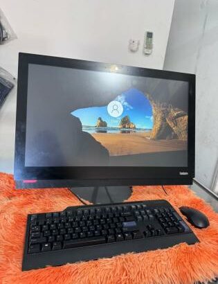 Lenovo All in One ThinkCentre M910Z i5 6th 8GB RAM 256GB SSD 23.8”