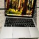 MacBook Pro em Promoção  Retina Display edição 2018 TouchBar  Intel Core i5 2.30 GHZ  8GB RAM  256 GB SSD  13.3 inch(2560×1600) Intel íris Xe graphics