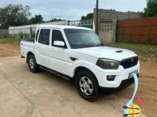 Mahindra scorpio S6 2017 2.2 Diesel Manual 4X4