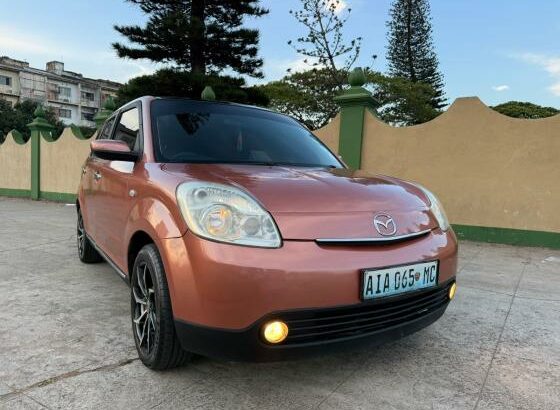 Mazda Verisa 1.5 Limpo