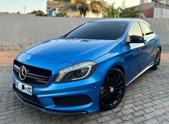 Mercedes-Benz A-180 (Em Promoção)
