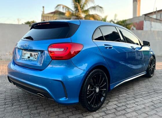 Mercedes-Benz A-180 (Em Promoção)