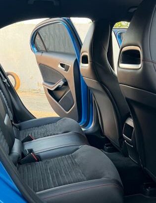 Mercedes-Benz A-180 (Em Promoção)